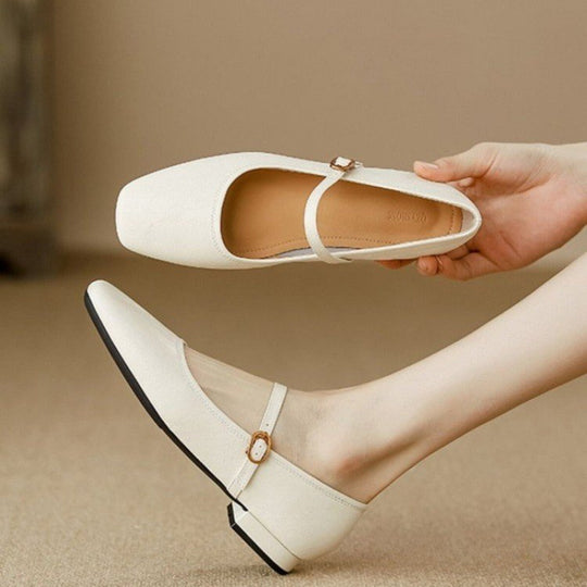 Damen Ballerinas mit modischem Riemchen EB