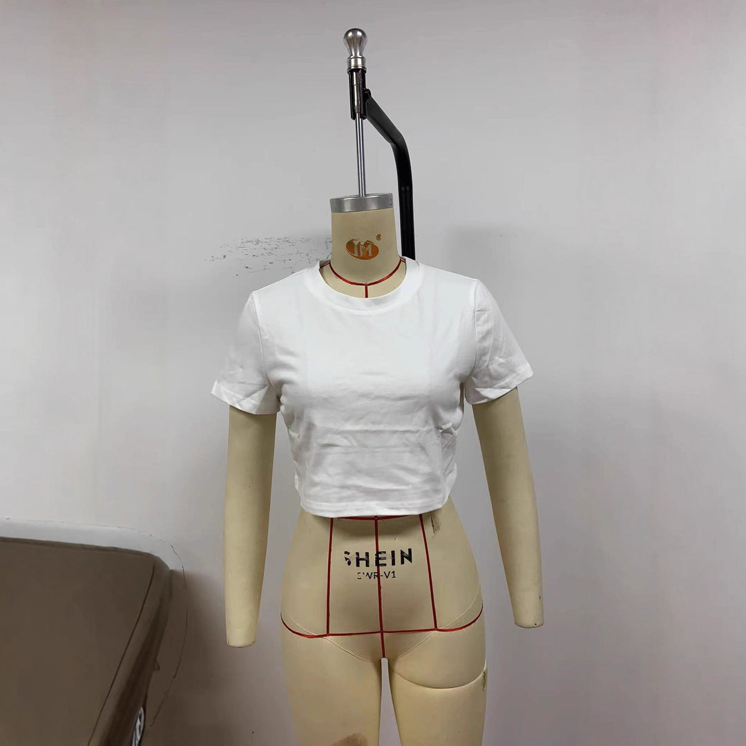 Damen Crop-T-Shirt mit hautsympathischem Baumwollmaterial und modernem Schnitt EB