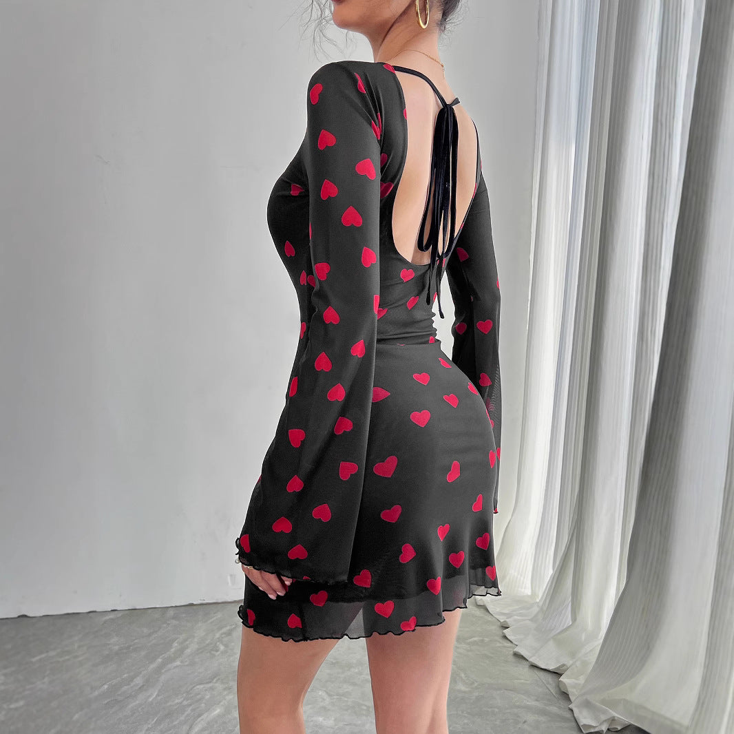 Damen Minikleid mit romantischem Herzmuster und langen Ärmeln EB
