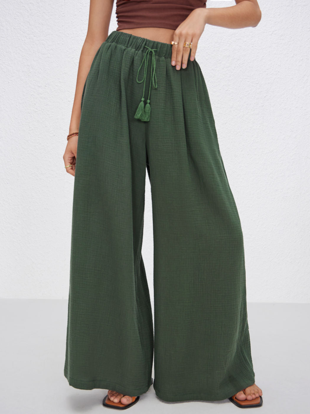 Damen weite Sommerhose im lässigen Boho-Stil mit elastischem Bund und seitlichen Taschen EB