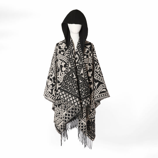 Damen Kapuzen-Ruana aus Wollmix mit Ornament-Jacquard und Fransen EB
