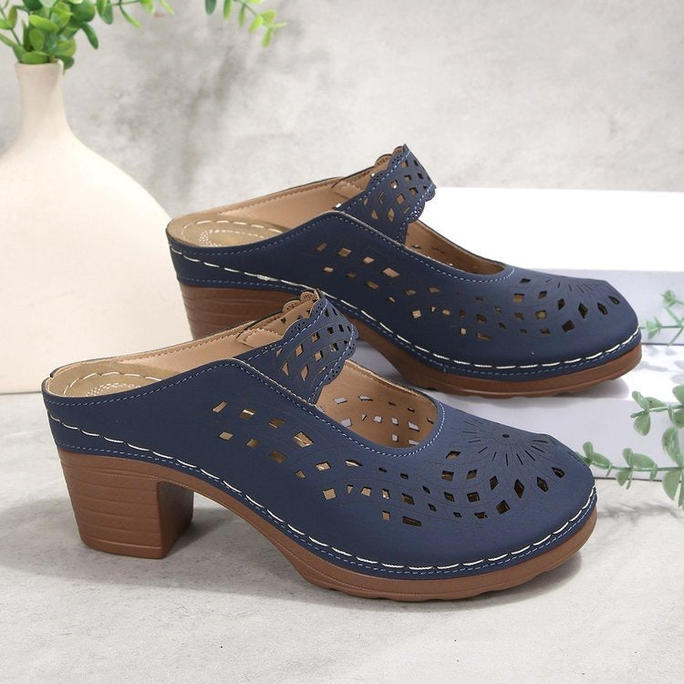 Damen Komfortable Plateausandalen mit offenem Zehenbereich und dekorativem Schnitt EB