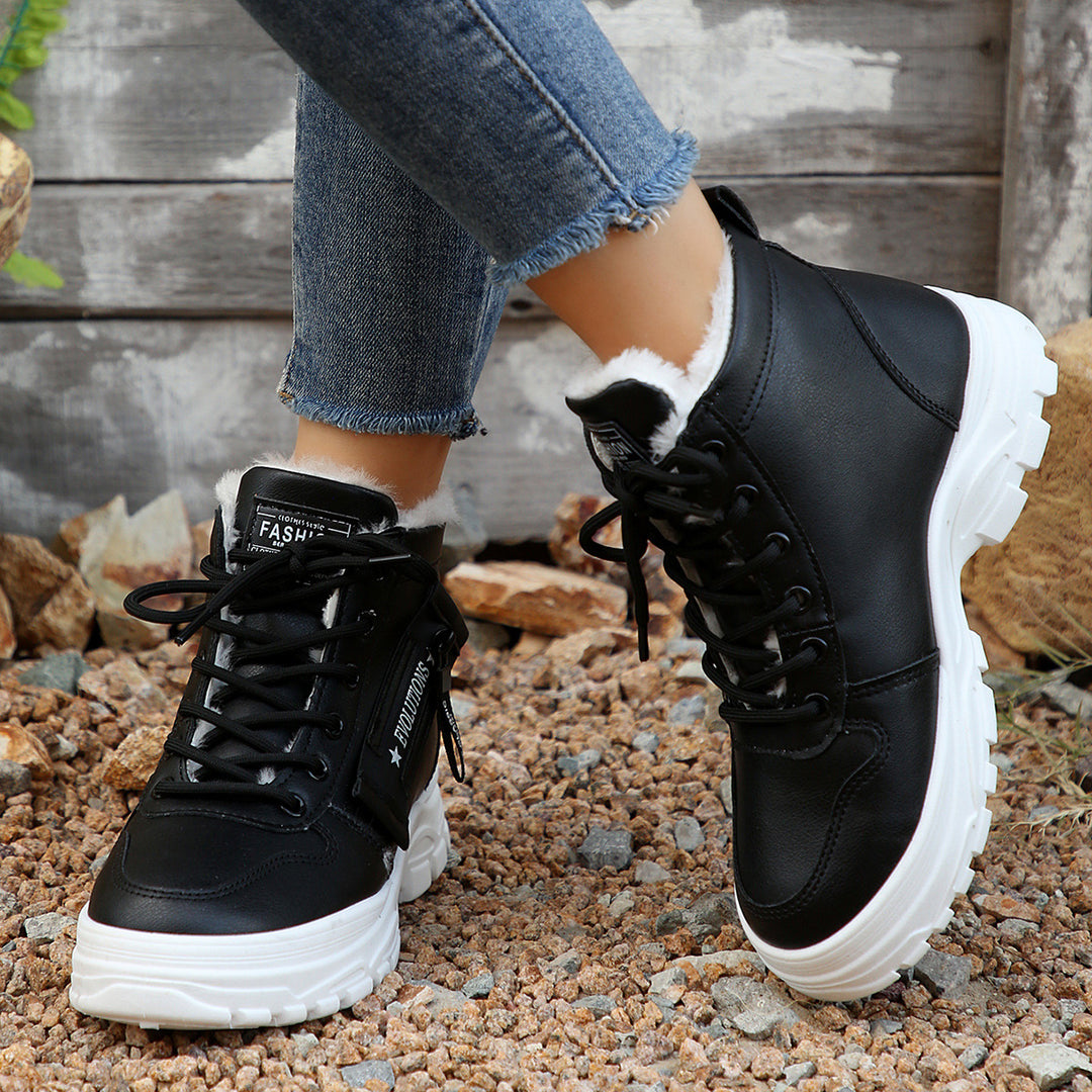 Damen Modische Winterstiefel mit kuscheligem Innenfutter und rutschfester Sohle EB