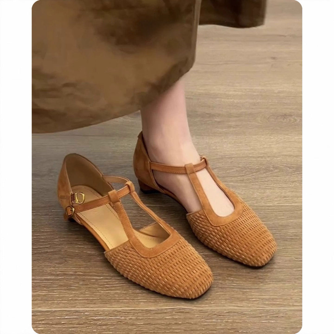Damen Halbschuhe mit eleganter T-Strap und geflochtenem Design EB