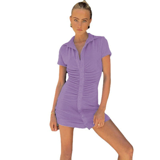 Damen figurbetontes Kurzarm-Kleid mit vertikalem Raffungseffekt und modischen Knopfdetails EB