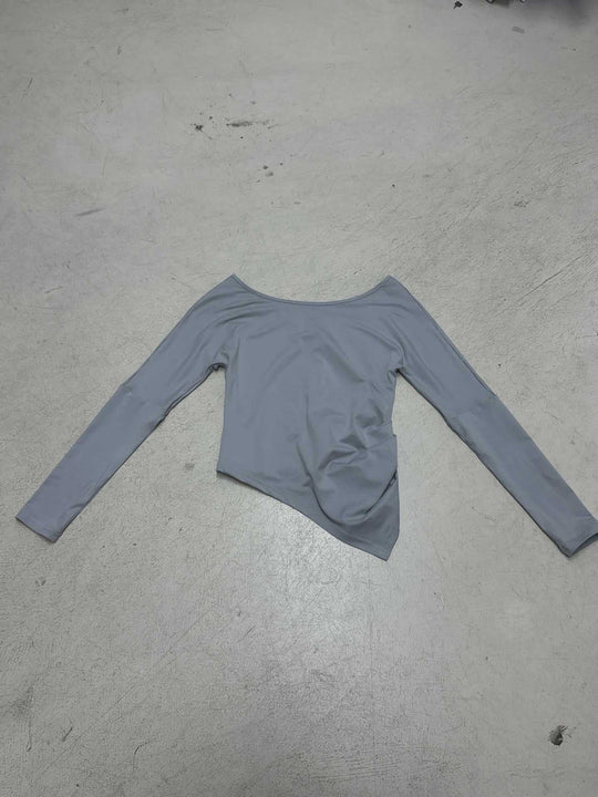 Damen nan asymmetrisches Off-Shoulder Langarmshirt mit seitlicher Raffung und schräger Saumlinie EB