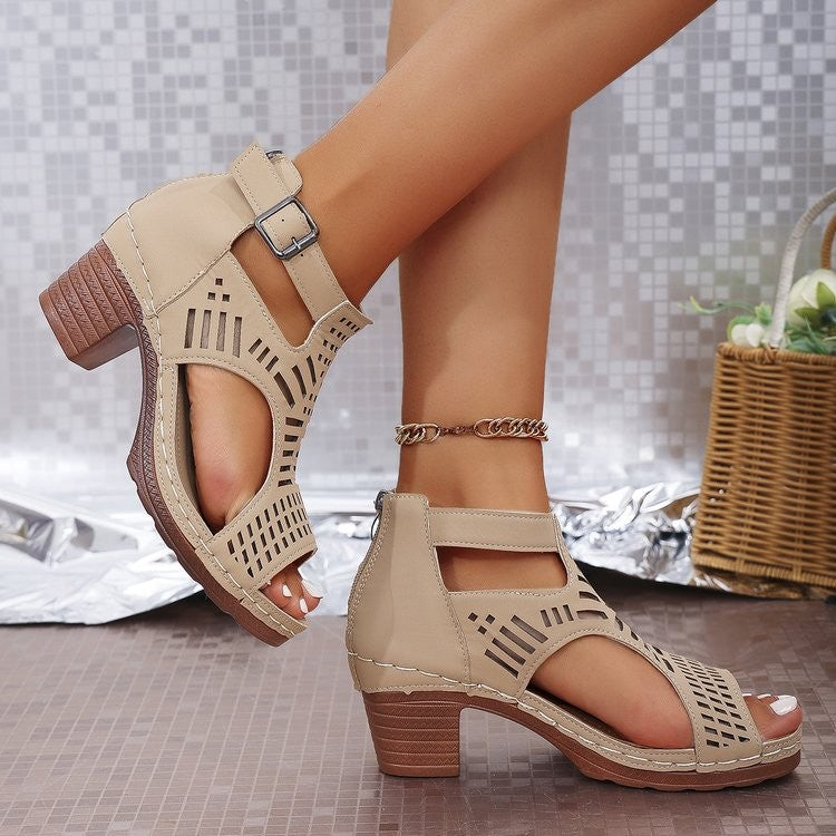 Damen Offene Sandaletten mit modischem Cut-Out Design und komfortablem Blockabsatz EB