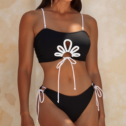 Damen Bikini-Set mit modischem Cut-Out und verspielten Bindebändern EB