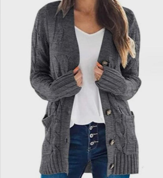 Damen Strickjacke mit Kabelmustern und großen Knöpfen EB