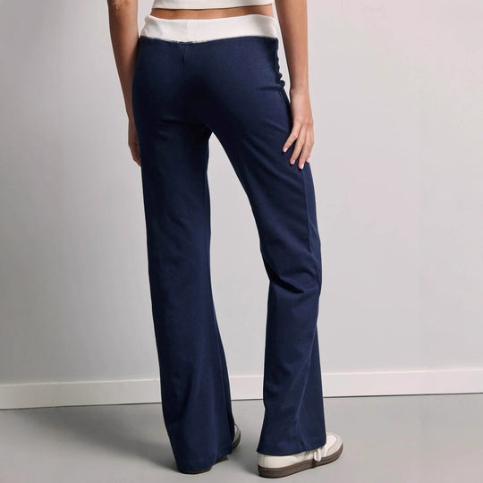 Damen Bequeme und lässige Sweatpants mit elastischem Bund und seitlichen Taschen EB