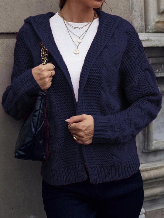 Damen Strickjacke mit Kapuze und dekorativem Kabelmuster EB