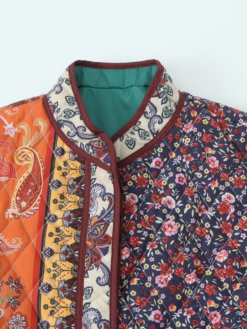 Damen gesteppte Patchworkjacke mit floralem Design und praktischen Taschen EB