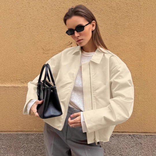 Damen Oversized Utility-Jacke mit modernem Zip-Design EB
