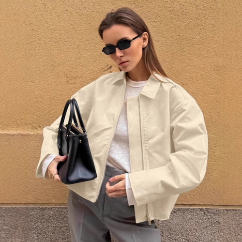 Damen Oversized Utility-Jacke mit modernem Zip-Design EB