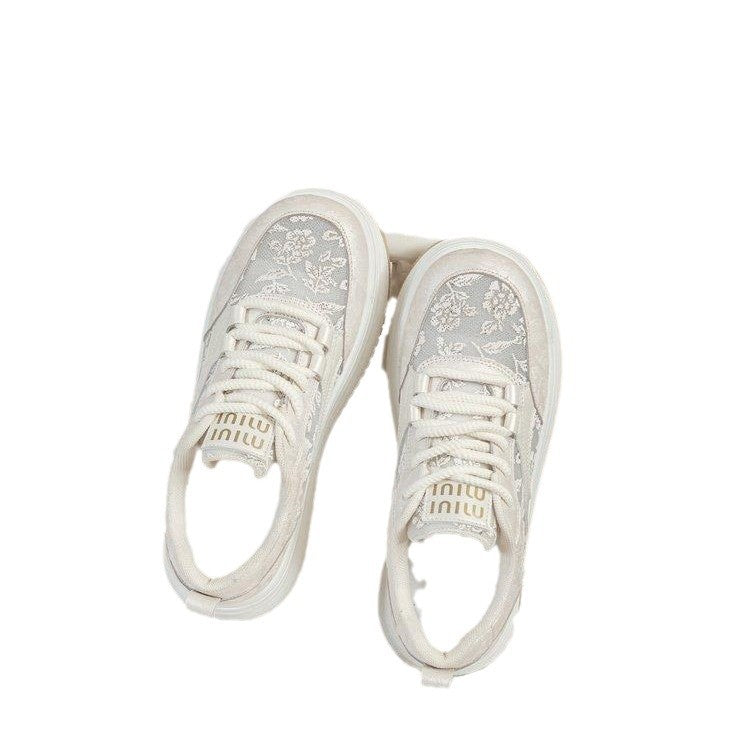 Damen Sneakers mit filigranem Blumenmotiv und gepolsterter Sohle EB