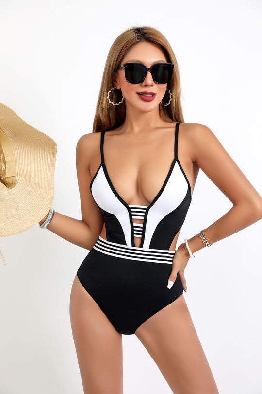 Damen Sportlicher Einteiler Badeanzug mit tiefem V-Ausschnitt und seitlichen Cut-Outs EB