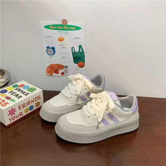 Damen Modische Low-Top Sneakers mit atmungsaktiver Sohle und auffälligem Design EB