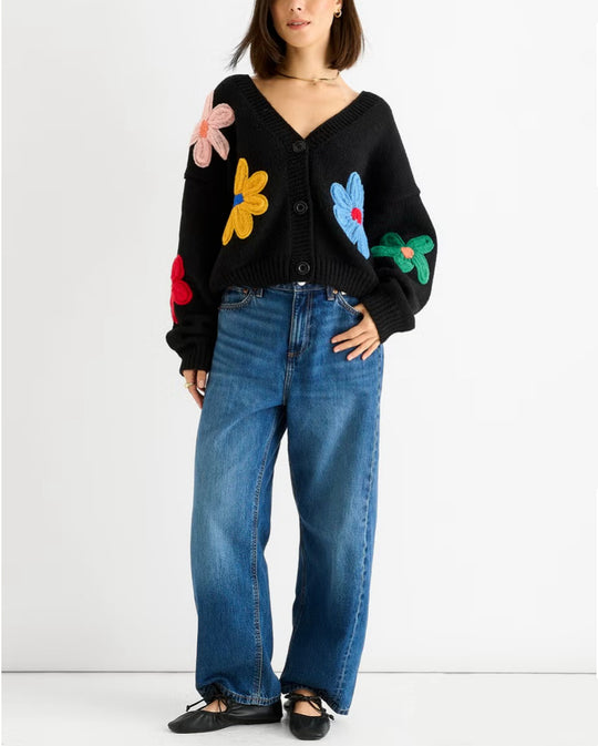 Damen Boxy-Strickpullover mit bunten 3D-Blumenapplikationen EB