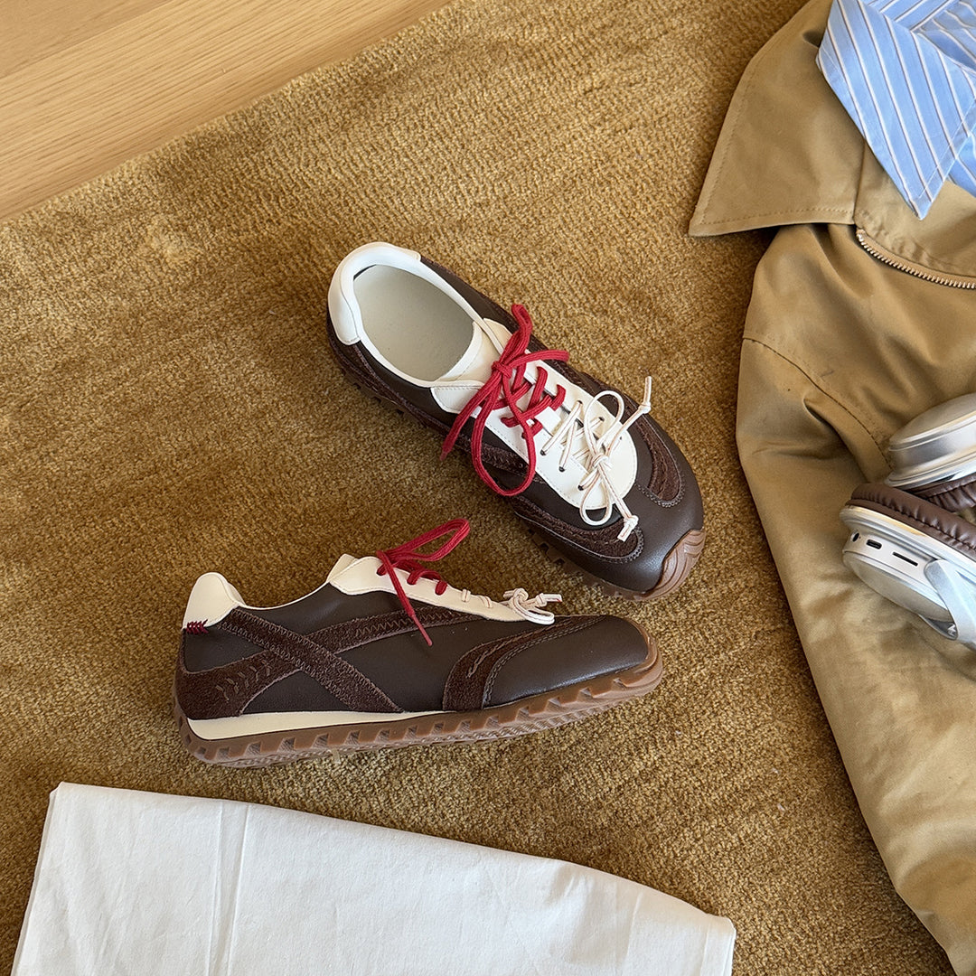 Damen modische Sneaker mit doppeltem Schnürsystem und atmungsaktiver Sohle EB