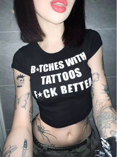 Damen Crop-Top mit kreativem Grafikdesign und modernem Schriftzug EB