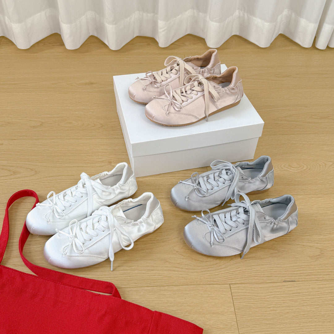 Damen Modische und komfortable Sneakers mit Satin-Oberfläche EB