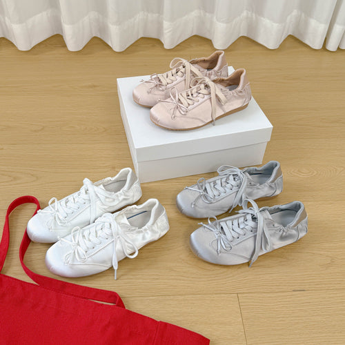 Damen Modische und komfortable Sneakers mit Satin-Oberfläche EB