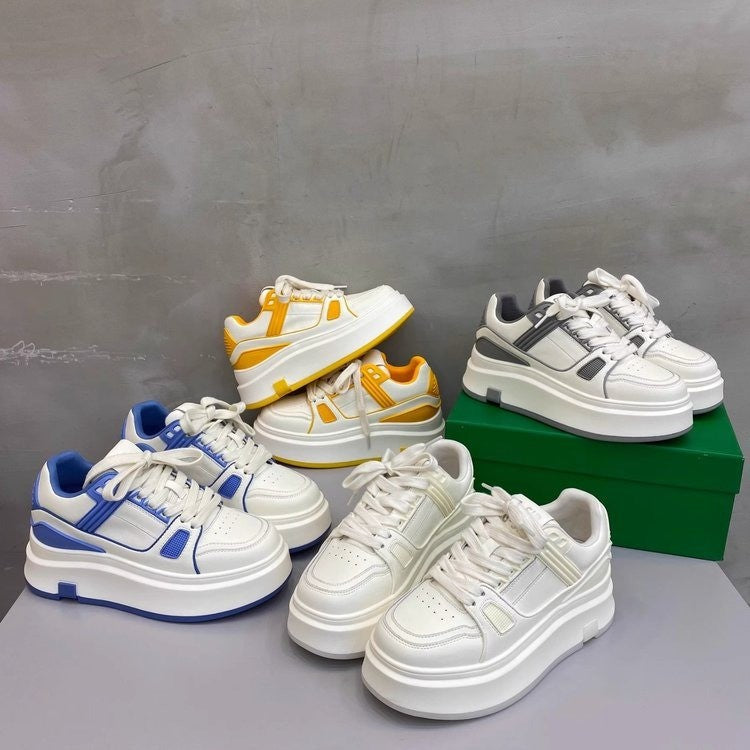 Damen Plattform-Sneaker mit modischem Design und bequemer Dämpfung EB