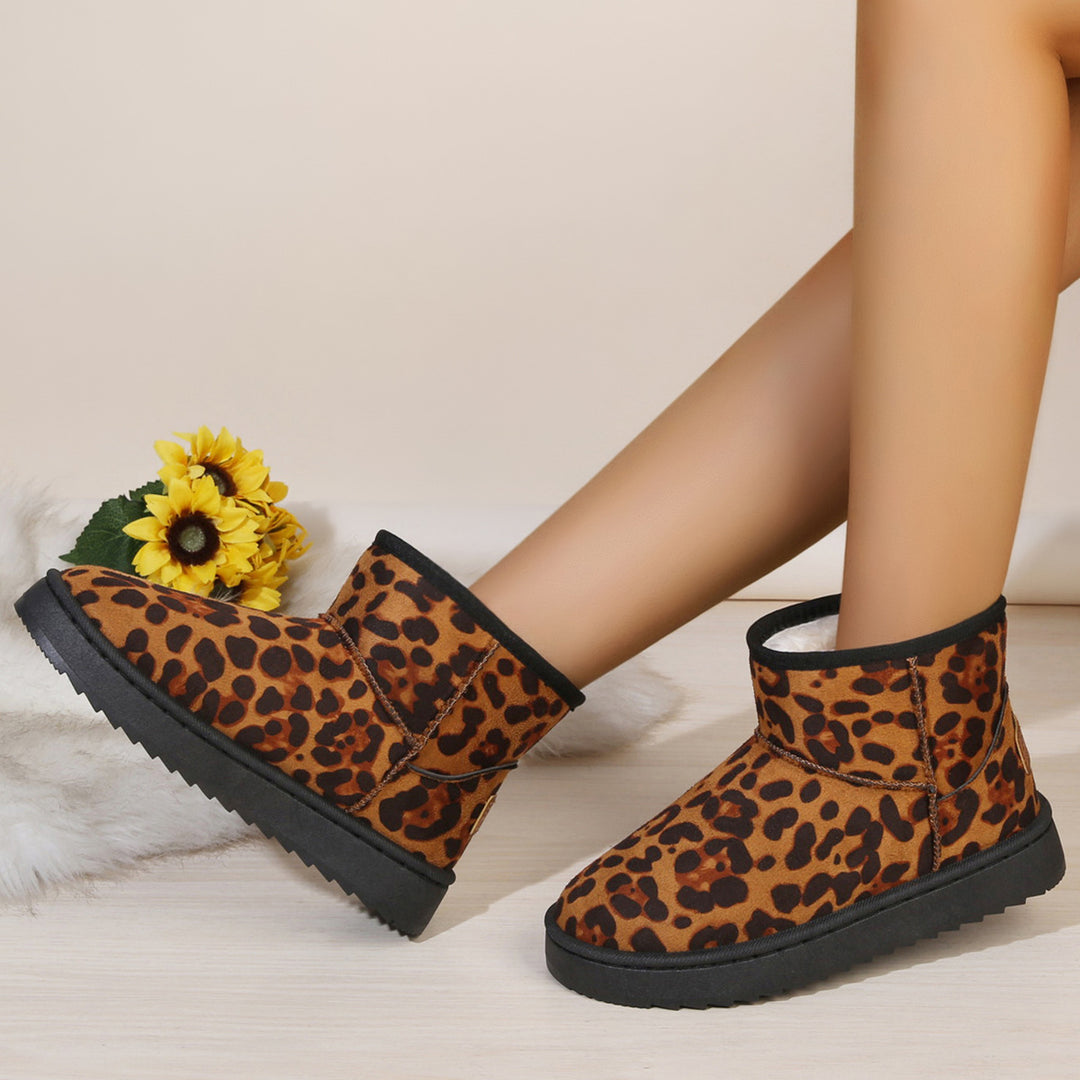 Damen Modische Winterboots mit weichem Innenfutter und Leo-Muster EB