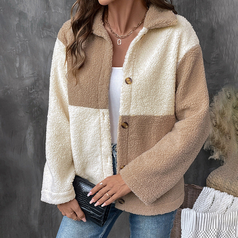 Damen Kuschelige Fleecejacke mit Karomuster und Knopfdetails EB