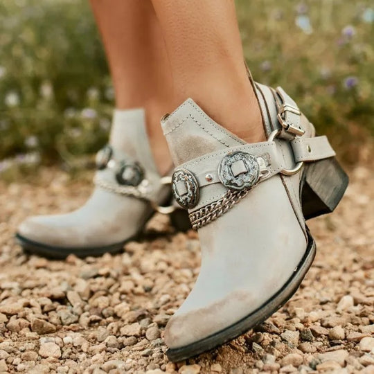 EB | Rustikales Stiefelette mit Blockabsatz