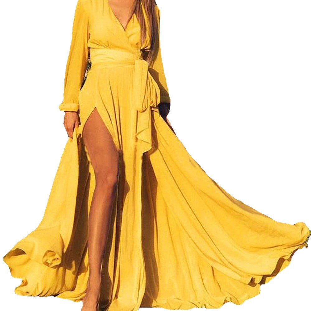 Damen Maxikleid mit tiefem V-Ausschnitt und elegante Seitenöffnung EB