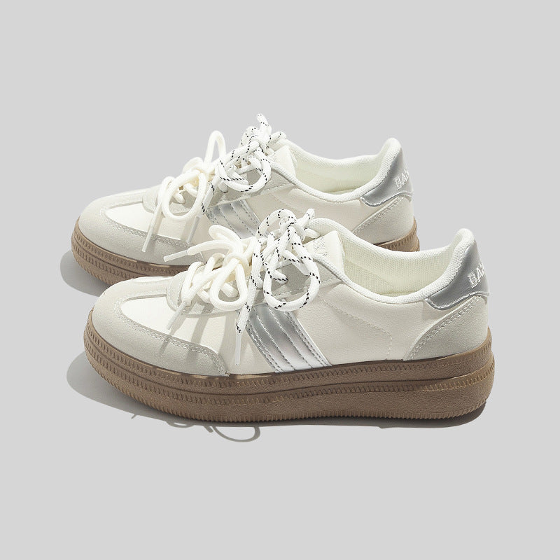 Damen Sportliche Sneakers mit gepolsterter Innensohle und rutschfester Gummisohle EB