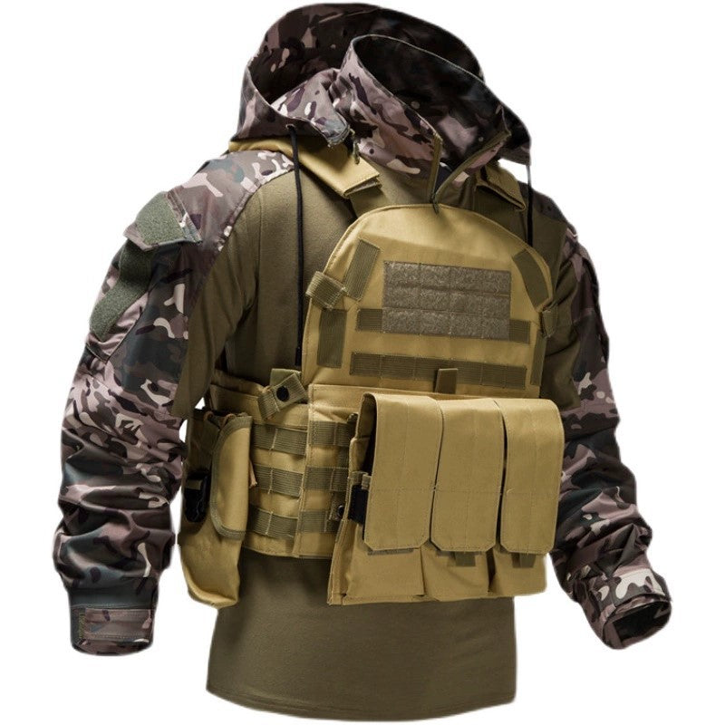 Herren taktischer Pullover mit Kapuze und Camouflage-Ärmeln EB