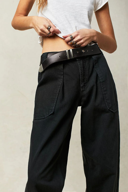 Damen nan weite High-Waist Baggy-Jeans mit tiefem Schritt, Five-Pocket Design und extra-langen Beinen EB