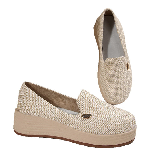 Damen Bequeme Plateauslipper mit elegantem Obermaterial EB
