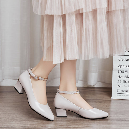 Damen Elegante Pumps mit verstellbarem Riemchen und luxuriösem Schmuckdetail EB