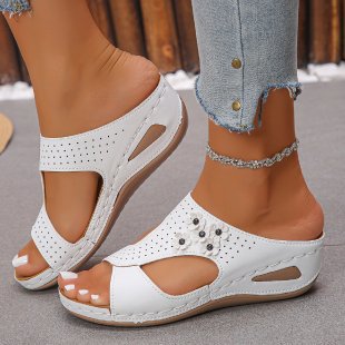 Damen Bequeme und luftige Pantoletten mit eleganten Durchbrüchen EB