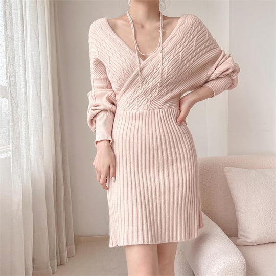 Damen Elegantes Strickkleid mit V-Ausschnitt und strukturiertem Oberteil EB