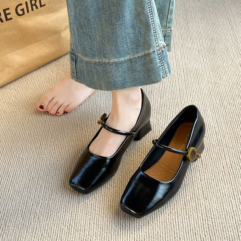 Damen stilvolle Mary Jane Schuhe mit Beschichtung und Blockabsatz EB