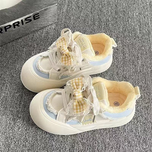 Damen Sneakers mit verspieltem Gingham-Band und kuscheligem Innenfutter EB