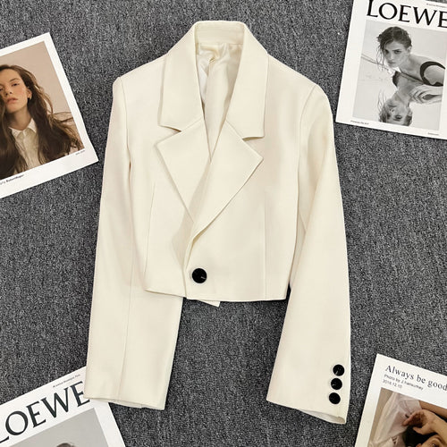 Damen Blazerjacke mit tailliertem Schnitt und elegantem Revers EB