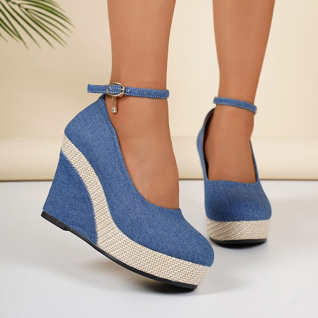 Damen Wedge-Pumps mit schnallenverziertem Fesselriemen und geflochtenem Absatz EB