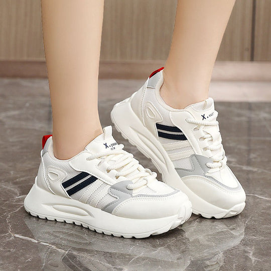 Damen Sportliche Sneaker mit atmungsaktivem Obermaterial und dämpfender Laufsohle EB