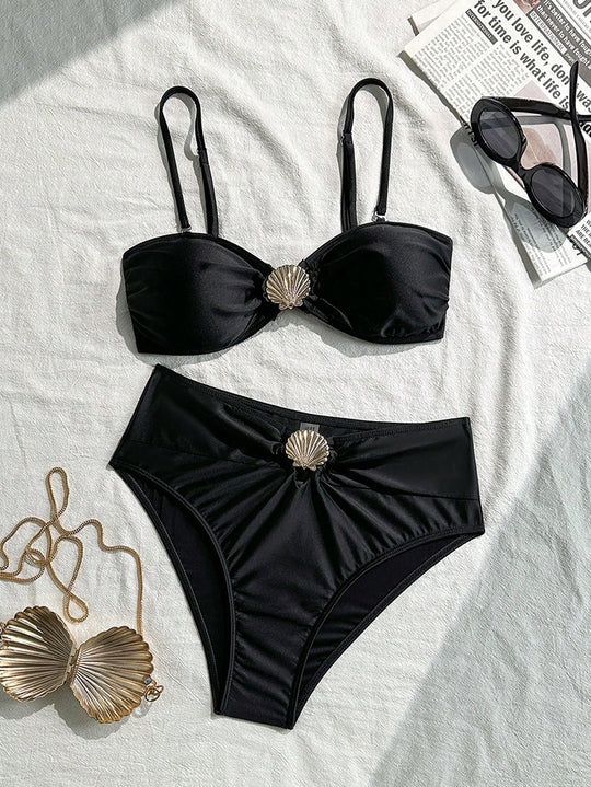 Damen Eleganter Bandeau-Bikini mit schimmernden Muschel-Details EB