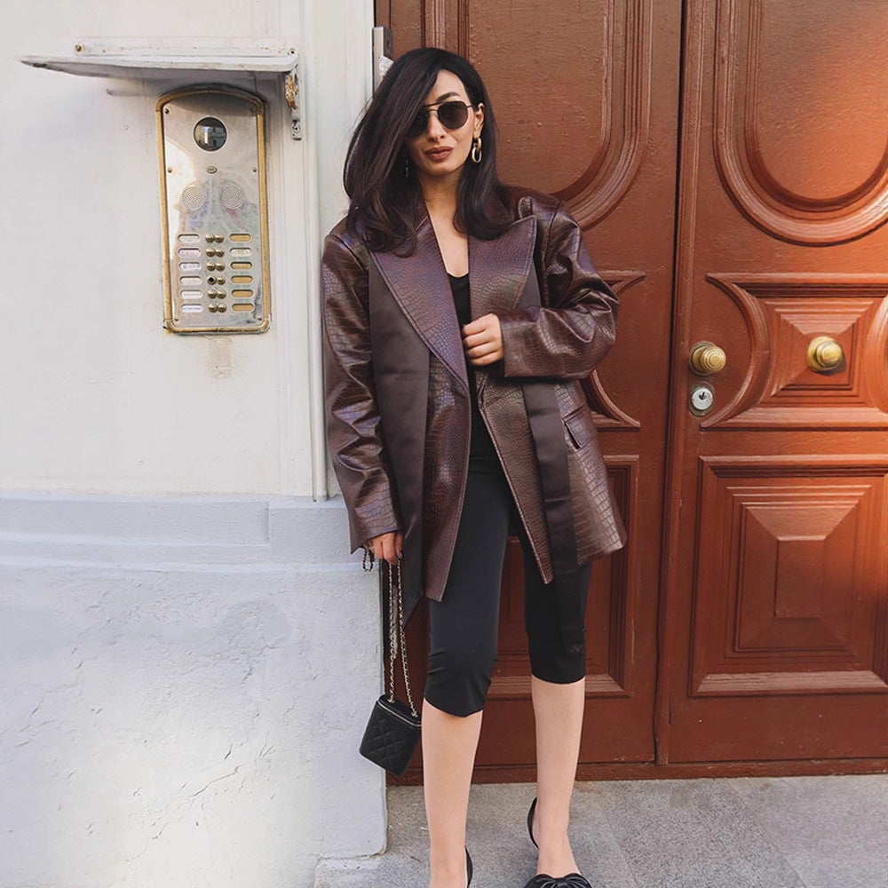 Damen modischer Kunstleder-Blazer mit Croco-Optik EB