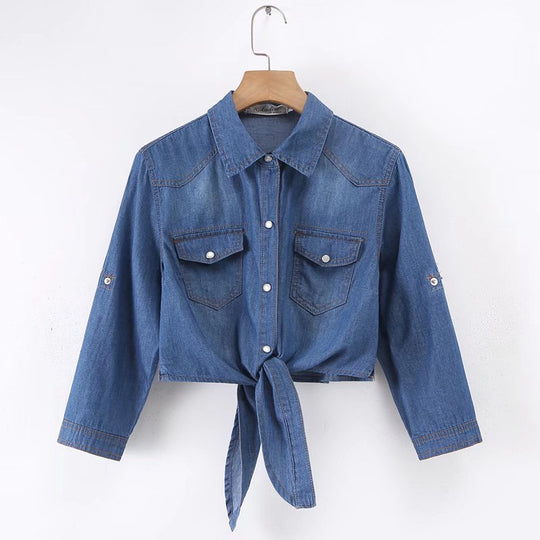 Damen Geknotete Denim Kurzbluse mit Brusttaschen und hochgekrempelten Ärmeln EB