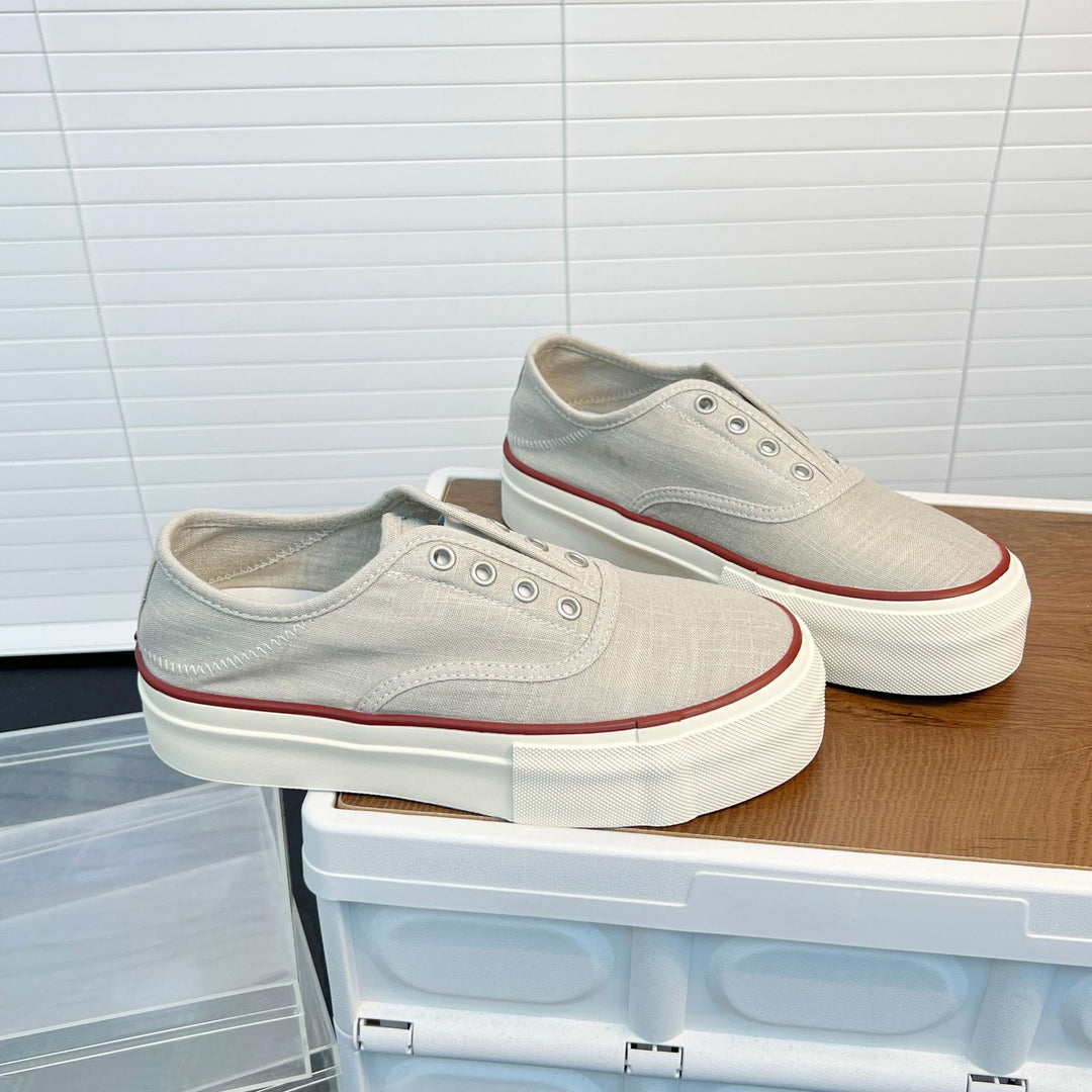 Damen Freizeit Sneaker aus leichtem Textil mit rutschfester Sohle EB