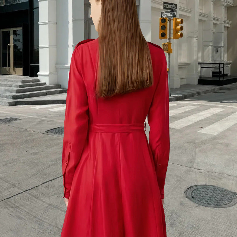 Damen Hemdkleid mit tailliertem Gürtel und klassischen Details EB