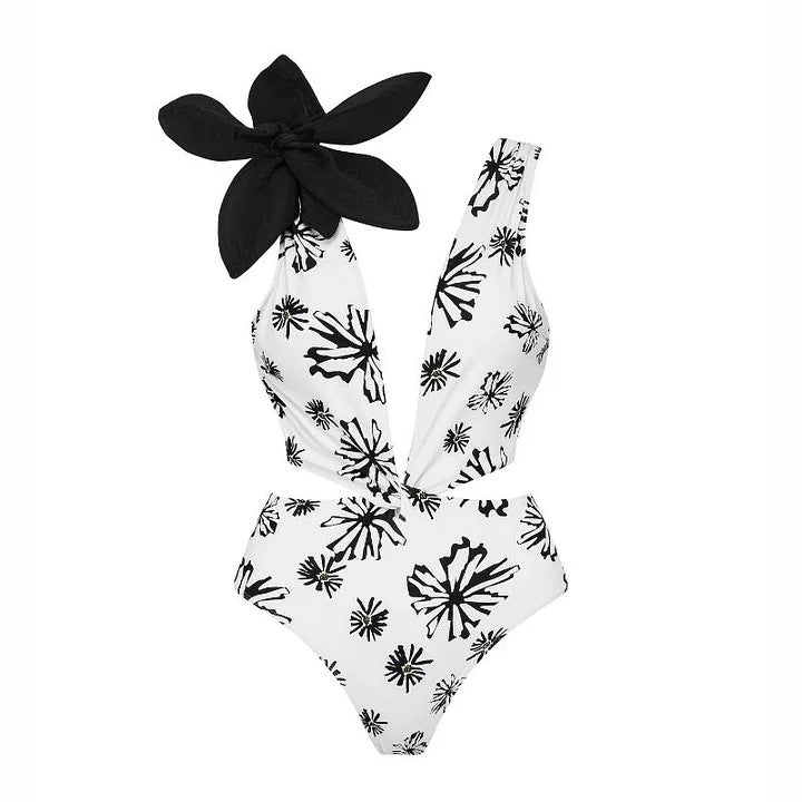 Damen Bikiniset mit besonderem Blumendekor und langem Wickelrock EB