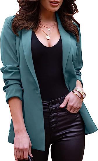 Damen Eleganter Blazer mit tailliertem Schnitt und modernen Details EB